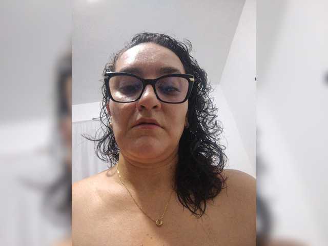 SaimaJayyeb live cam preview