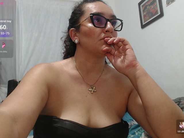 saimajayeb live cam on BongaCams
