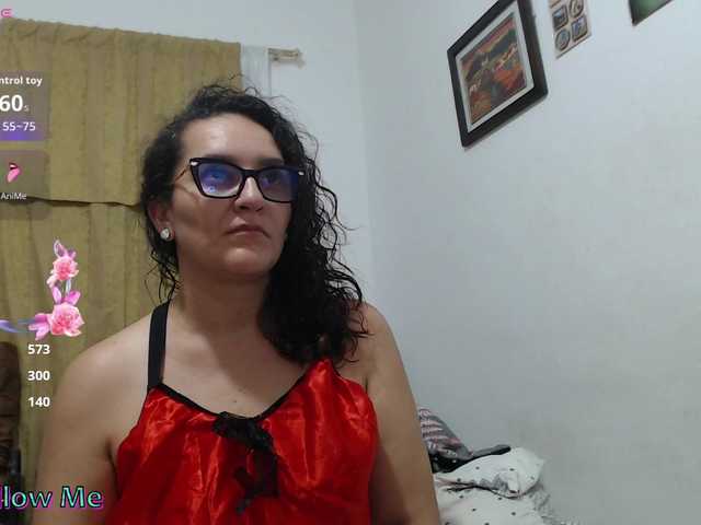 SaimaJayyeb live webcam show