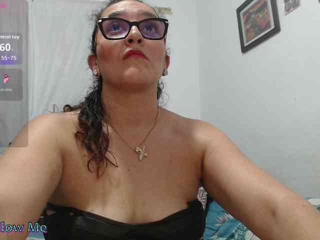 SaimaJayyeb webcam
