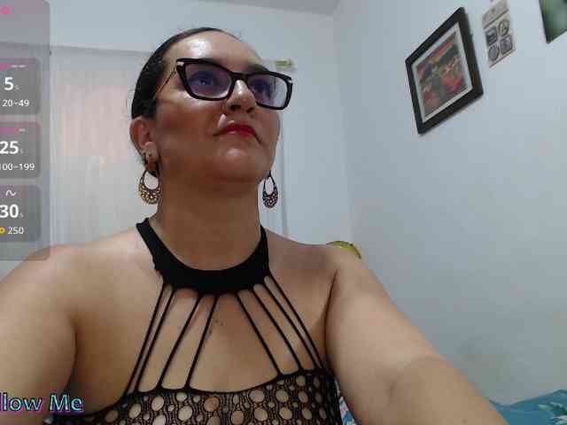 Modèle: SaimaJayyeb