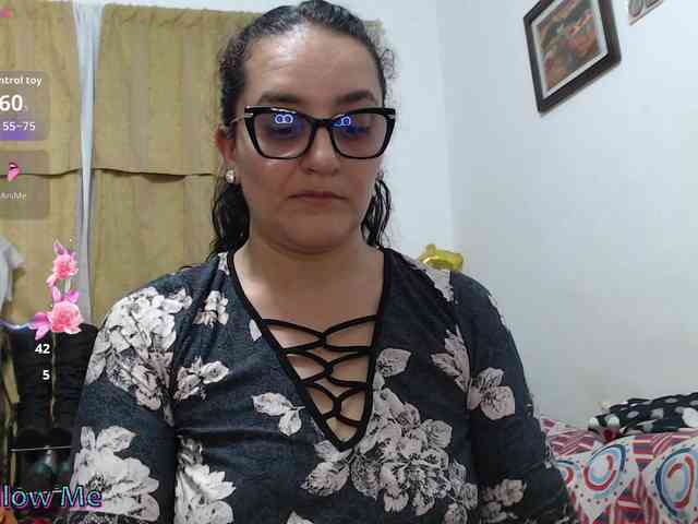 SaimaJayyeb webcam