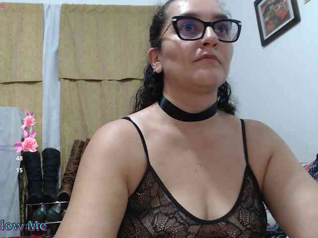 Modèle: SaimaJayyeb