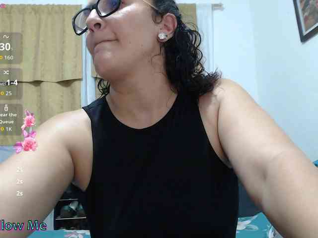 SaimaJayyeb webcam