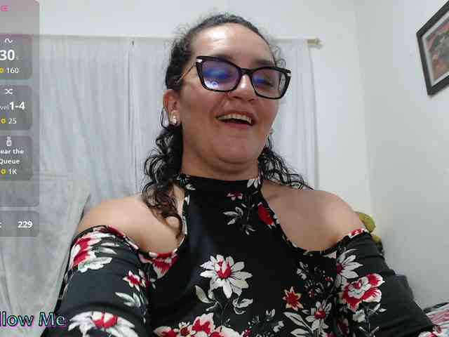SaimaJayyeb webcam