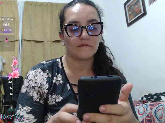 SaimaJayyeb webcam