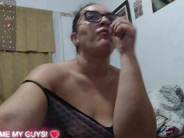 SaimaJayyeb webcam