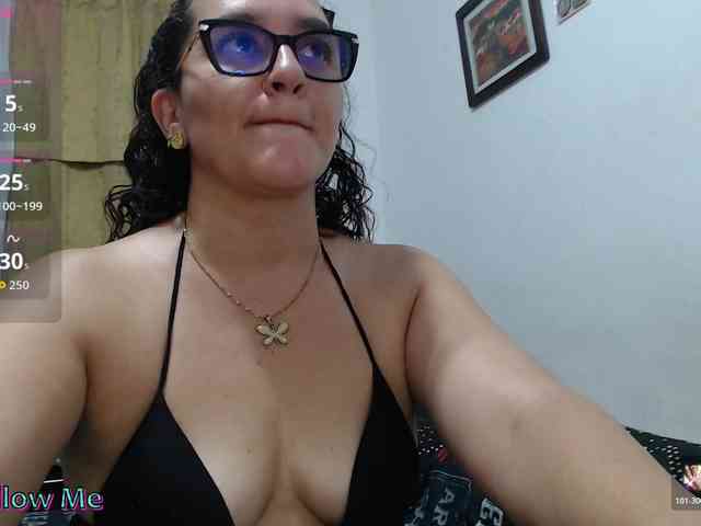 Modèle: SaimaJayyeb