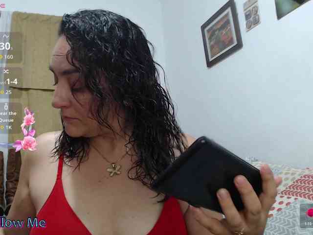 SaimaJayyeb webcam
