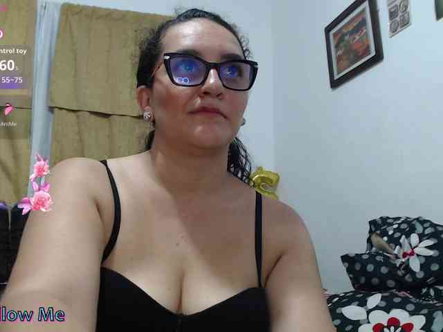 SaimaJayyeb webcam