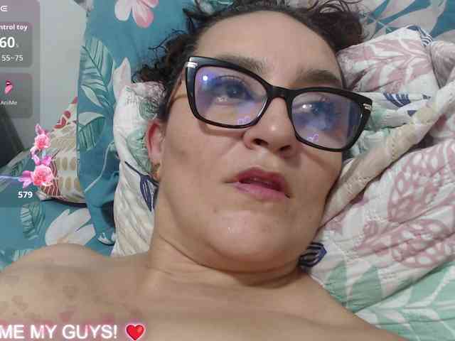 SaimaJayyeb webcam