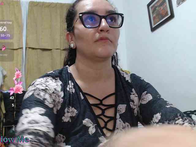 SaimaJayyeb webcam