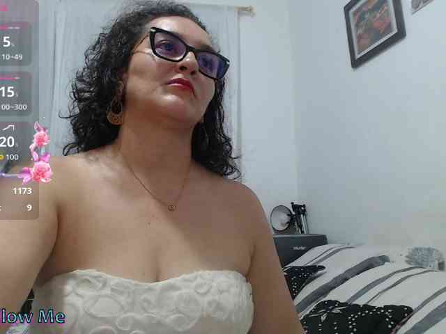 SaimaJayyeb webcam
