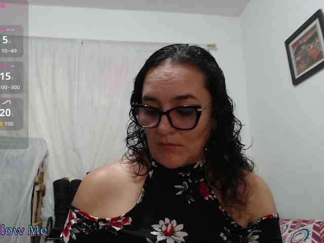SaimaJayyeb webcam