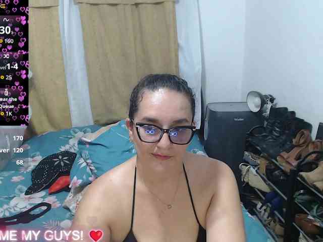 SaimaJayyeb webcam