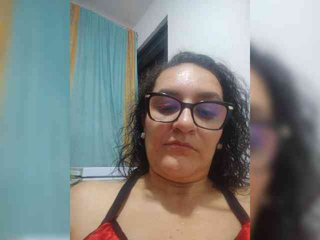 Modèle: SaimaJayyeb