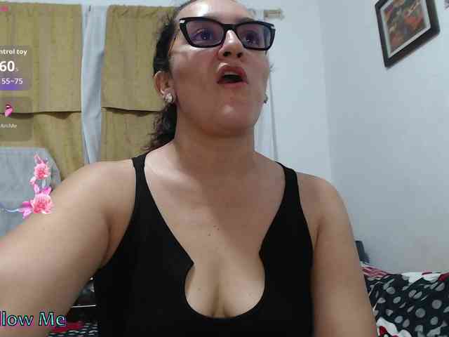 Modèle: SaimaJayyeb