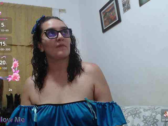 Modèle: SaimaJayyeb
