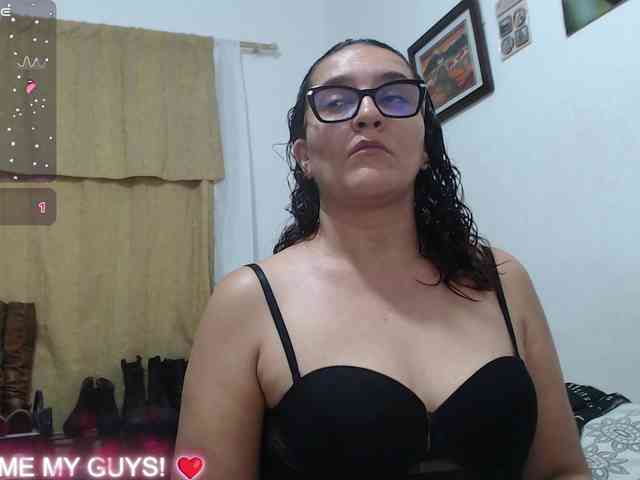 SaimaJayyeb webcam