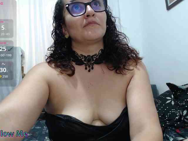 SaimaJayyeb webcam