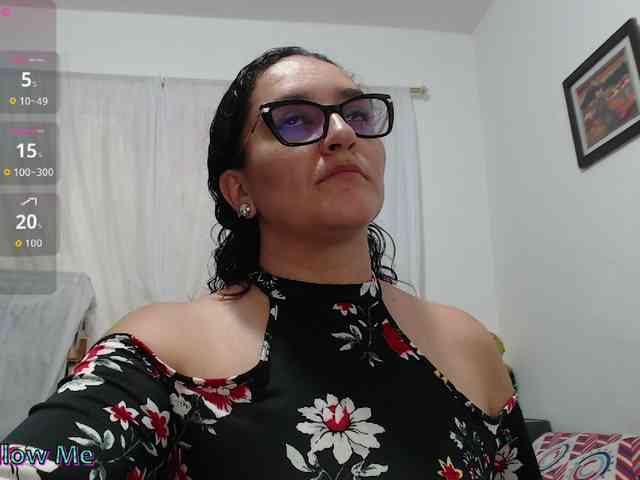 SaimaJayyeb webcam