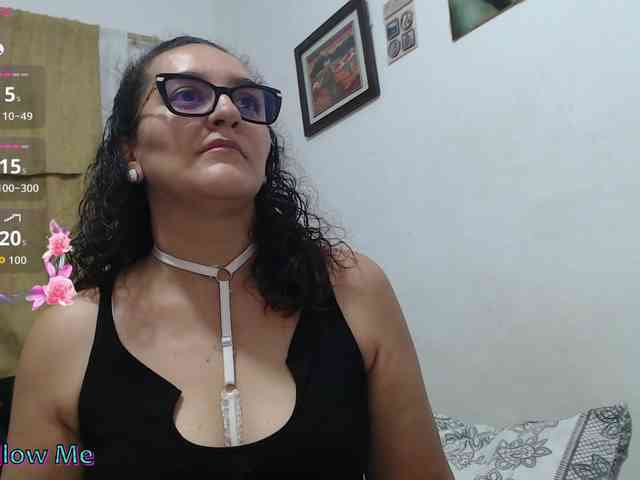 SaimaJayyeb webcam