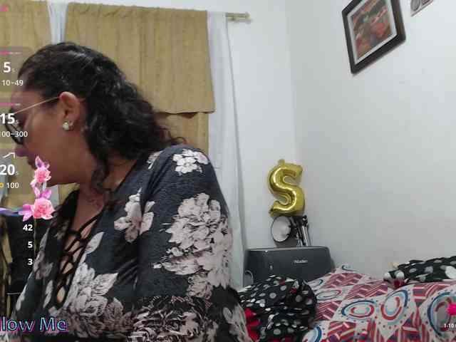 SaimaJayyeb webcam