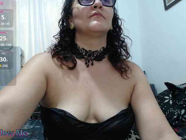 SaimaJayyeb webcam