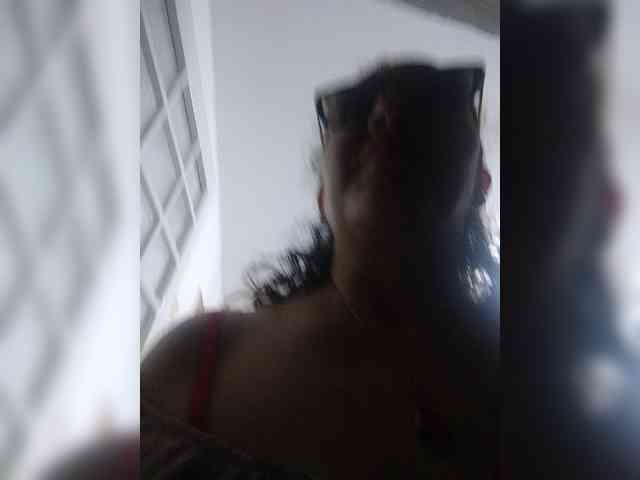 SaimaJayyeb webcam