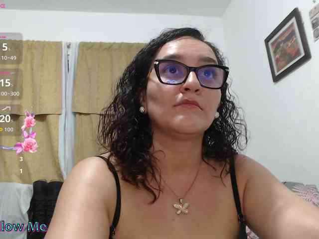 SaimaJayyeb webcam