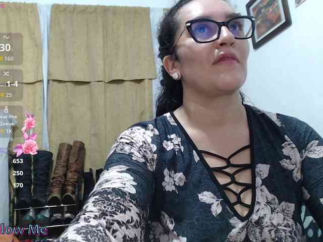 Modèle: SaimaJayyeb