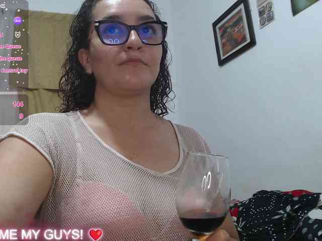 SaimaJayyeb webcam