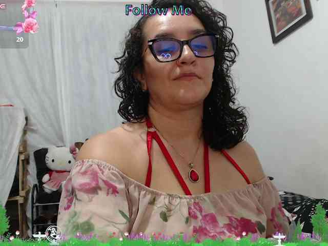SaimaJayyeb webcam