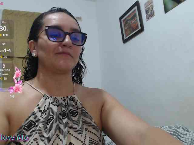 SaimaJayyeb webcam