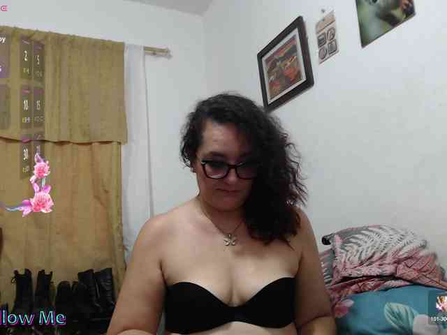 SaimaJayyeb webcam