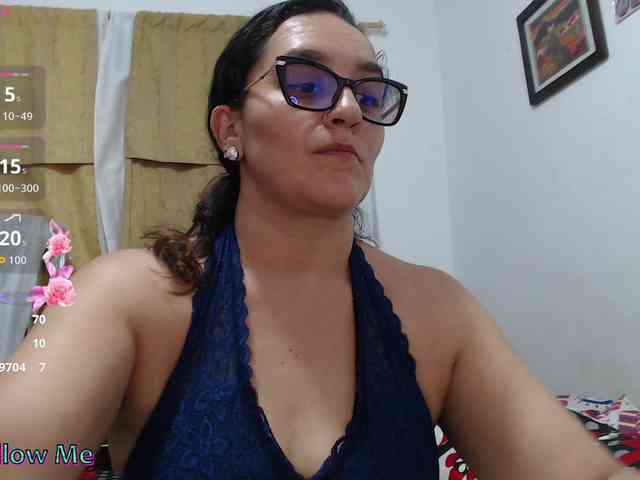 Modèle: SaimaJayyeb