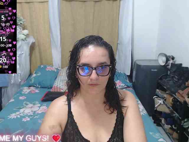 SaimaJayyeb webcam