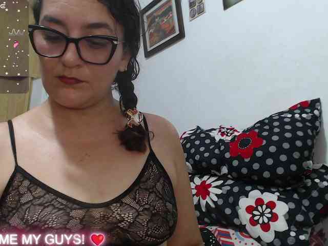 SaimaJayyeb webcam