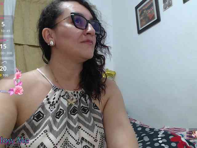 SaimaJayyeb webcam
