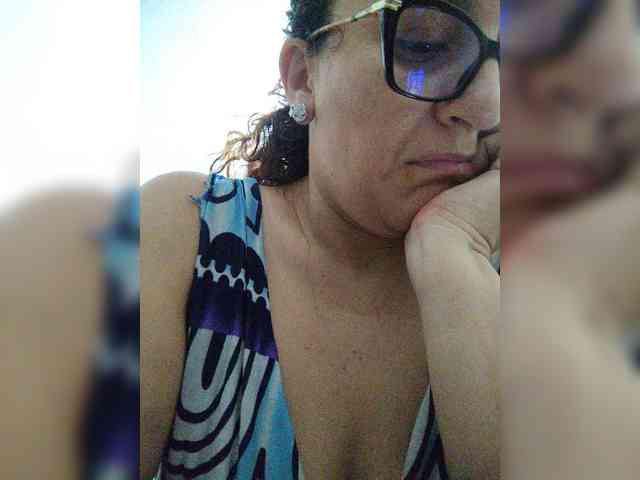 SaimaJayyeb webcam