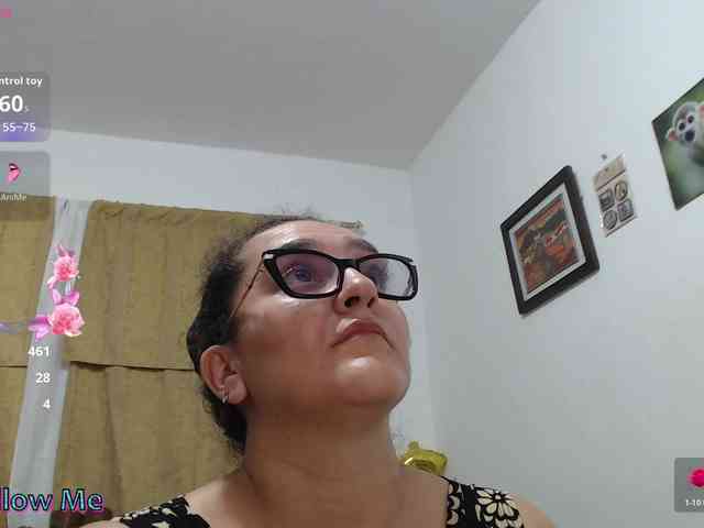 SaimaJayyeb webcam
