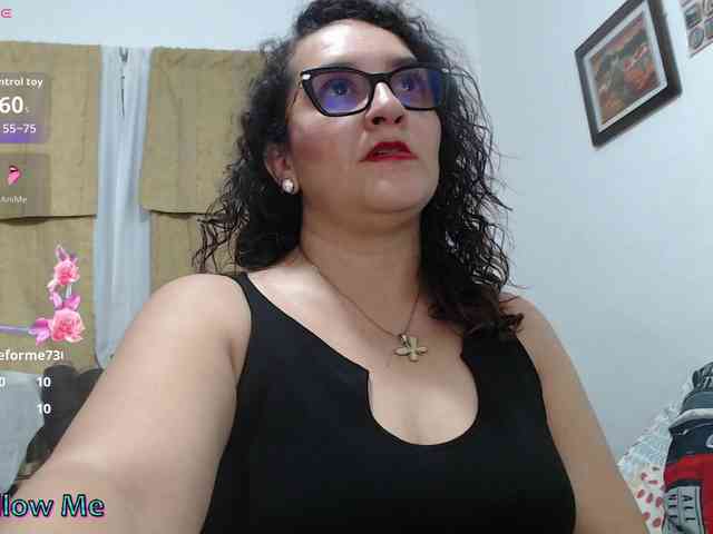 SaimaJayyeb webcam