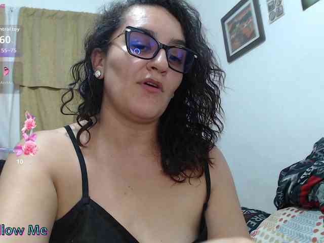 SaimaJayyeb webcam