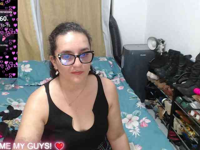 Modèle: SaimaJayyeb