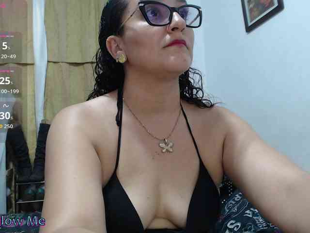 SaimaJayyeb webcam