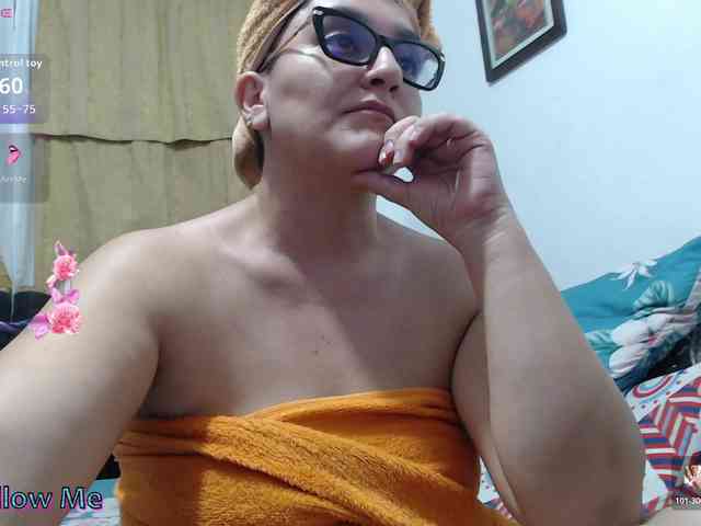 SaimaJayyeb webcam