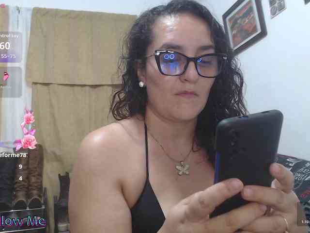 Modèle: SaimaJayyeb