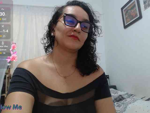 SaimaJayyeb webcam