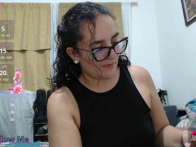 SaimaJayyeb webcam