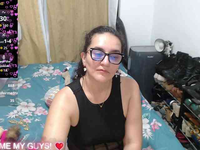 SaimaJayyeb webcam